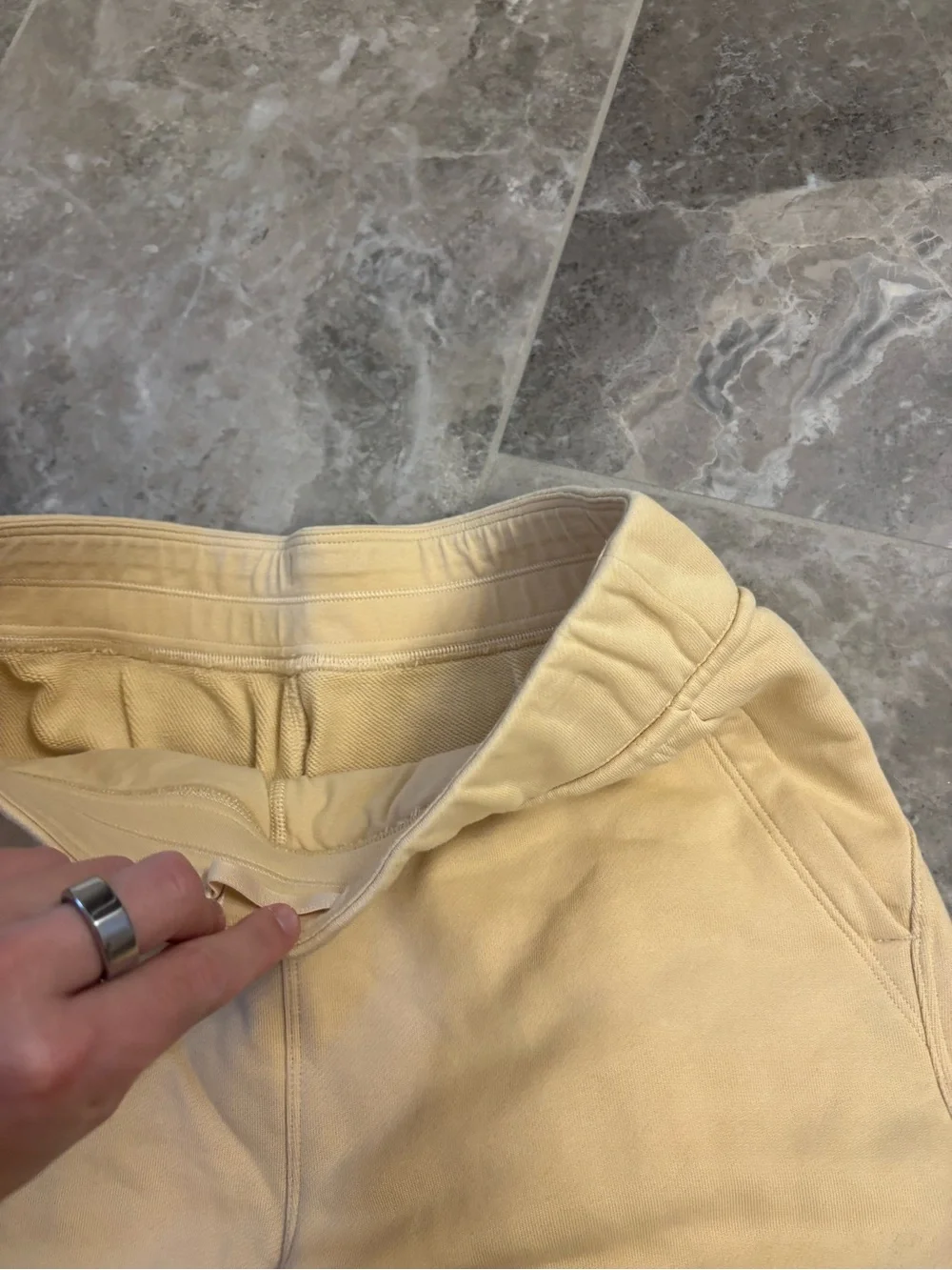 lululemon joggers